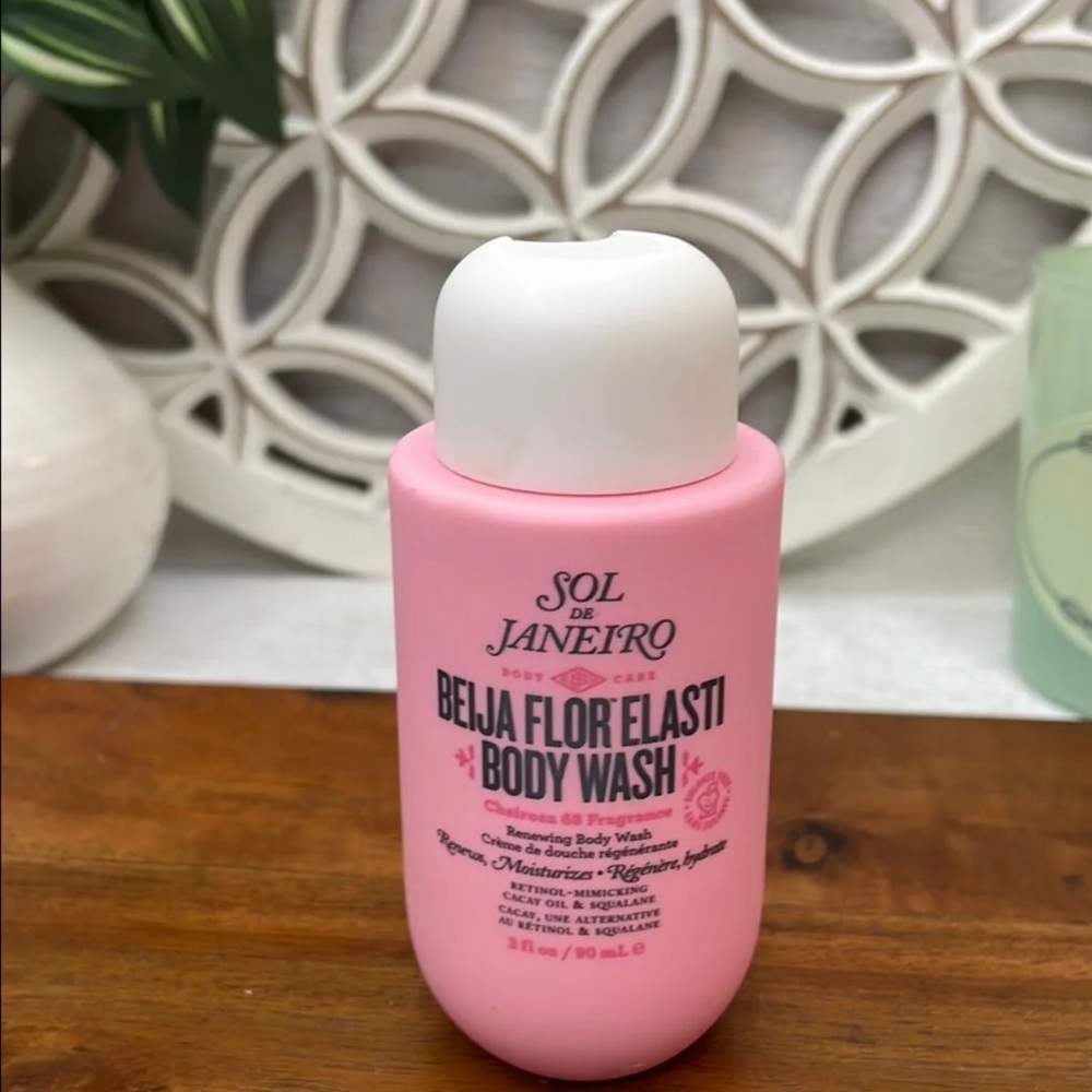 Sol de Janeiro Beija Flor Elasti Body Wash — Pink and White